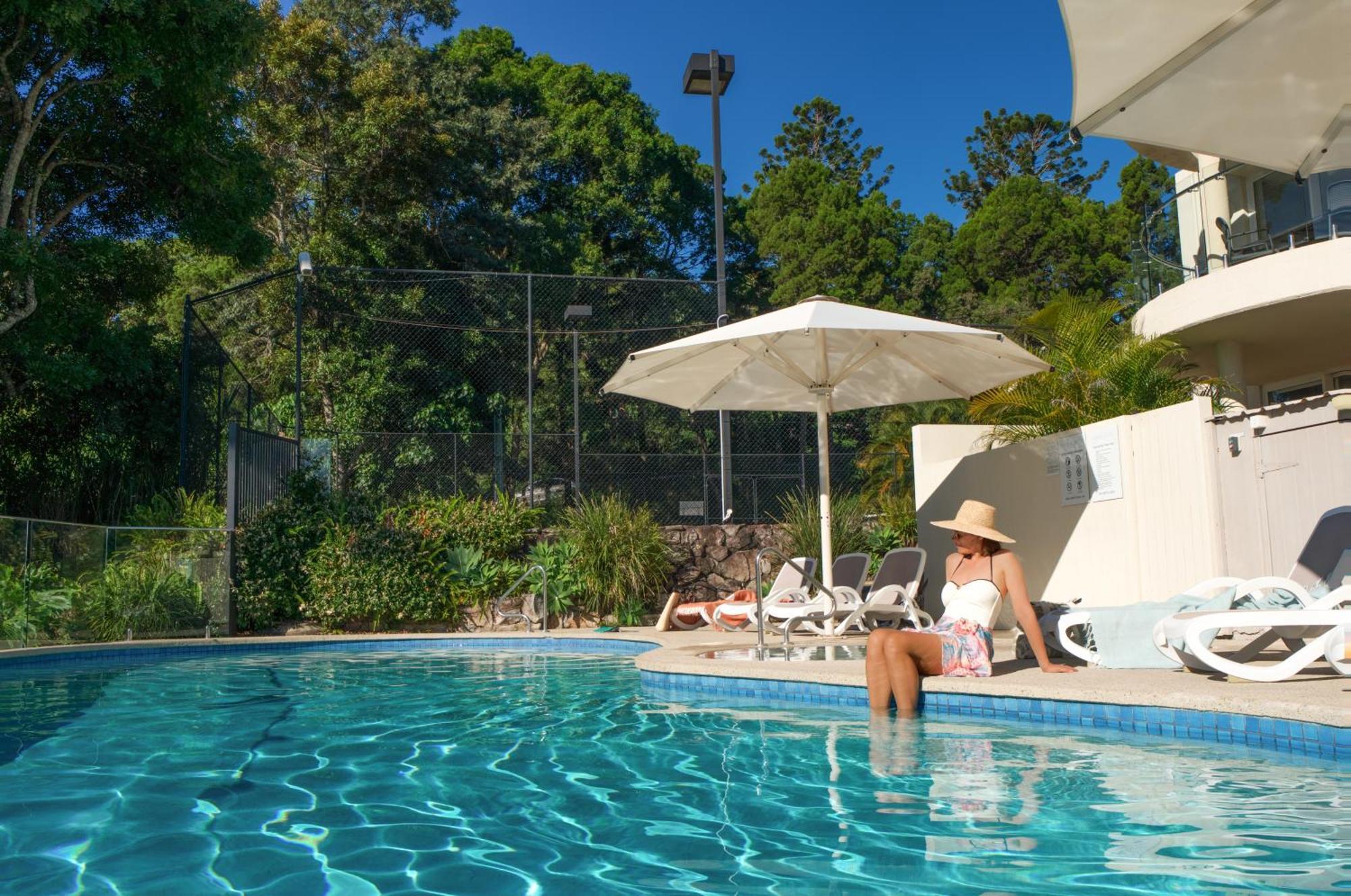 Noosa Crest Resort Exterior photo