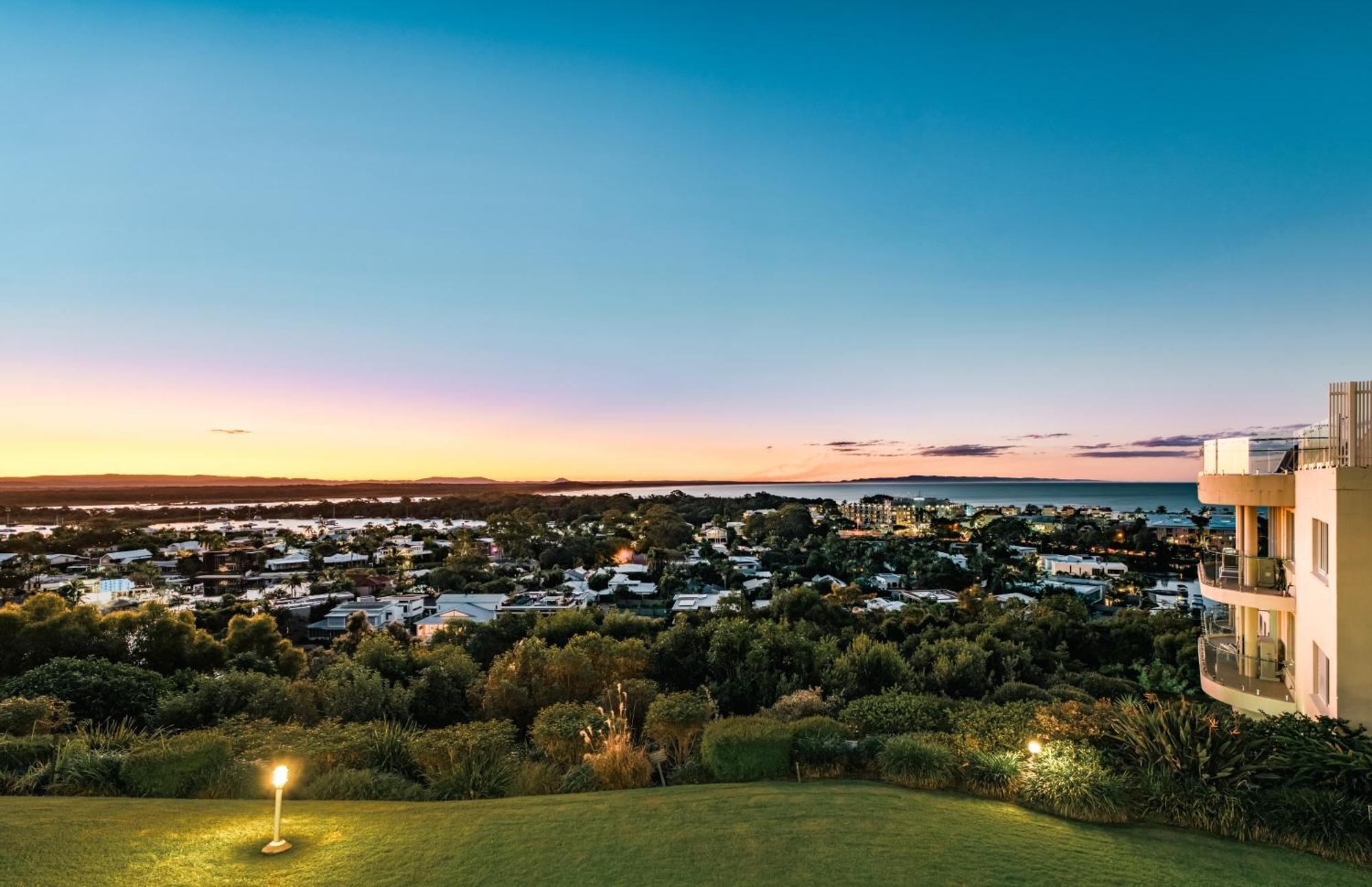 Noosa Crest Resort Room photo