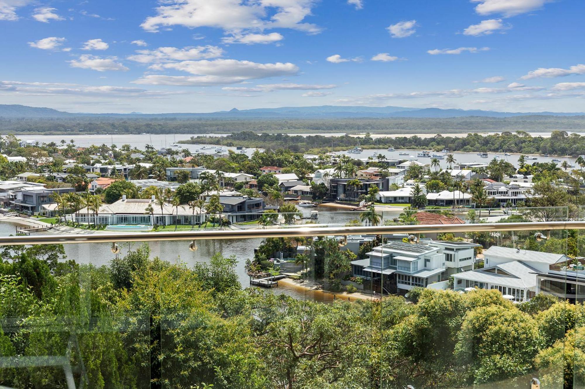 Noosa Crest Resort Room photo